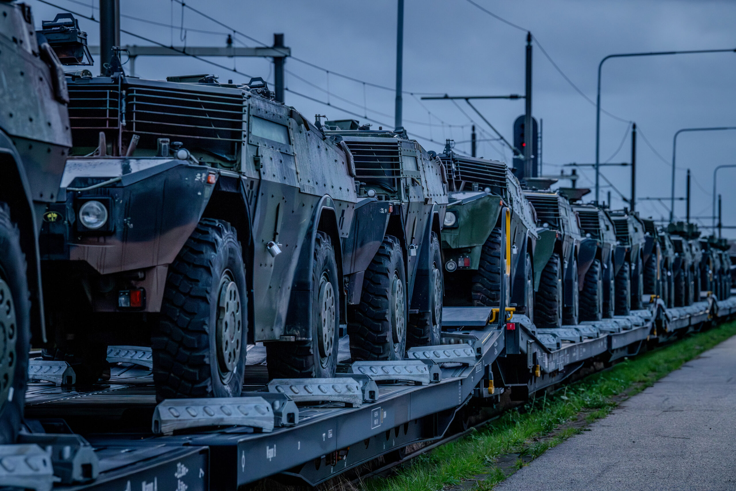 Mobilità militare, l’UE lavora per una Schengen 2.0