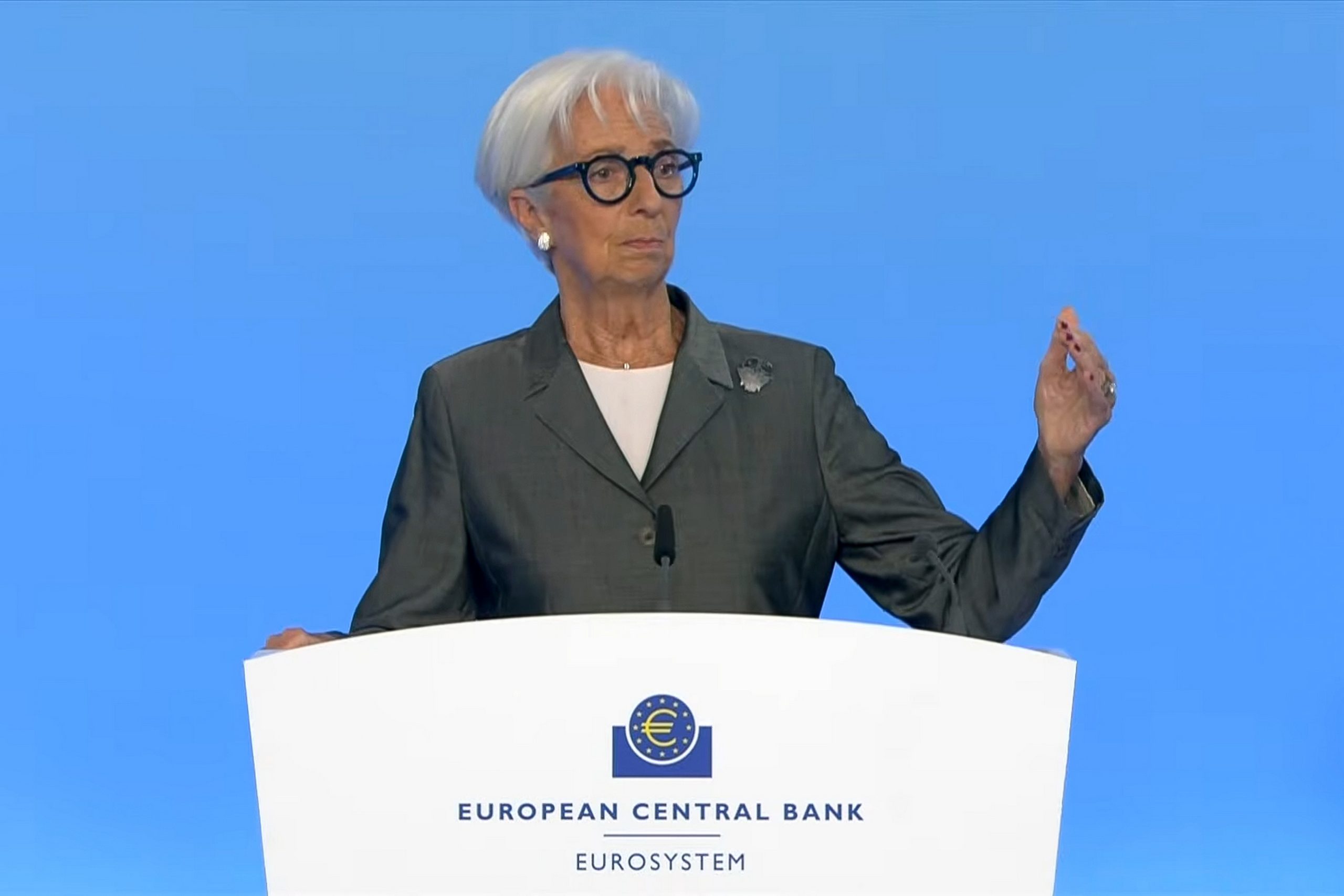 BCE, allarme inflazione: target a rischio fino al 2027