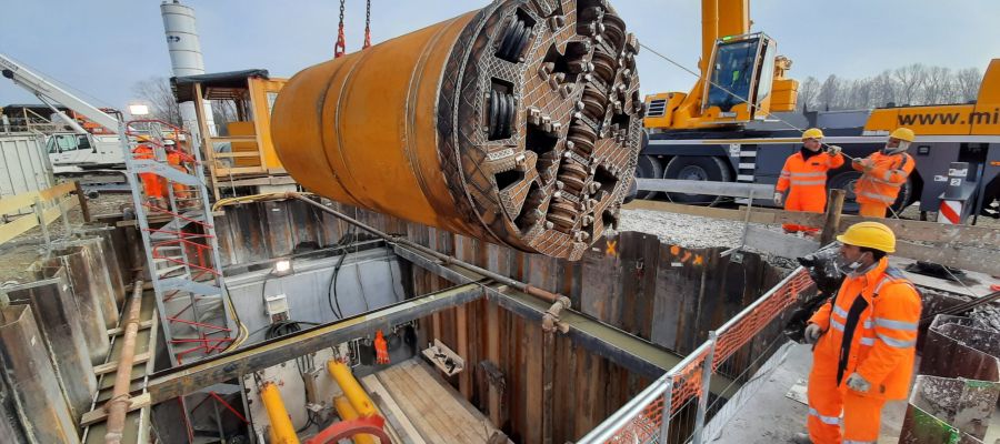 Le tensioni in Medio Oriente crescono, i prezzi dei materiali ancora di più