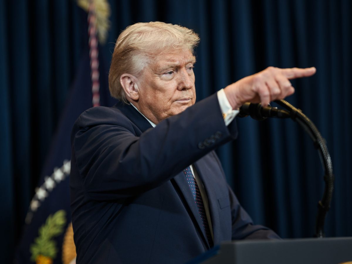 Iran, al via il blocco dello Stretto di Hormuz deciso da Trump