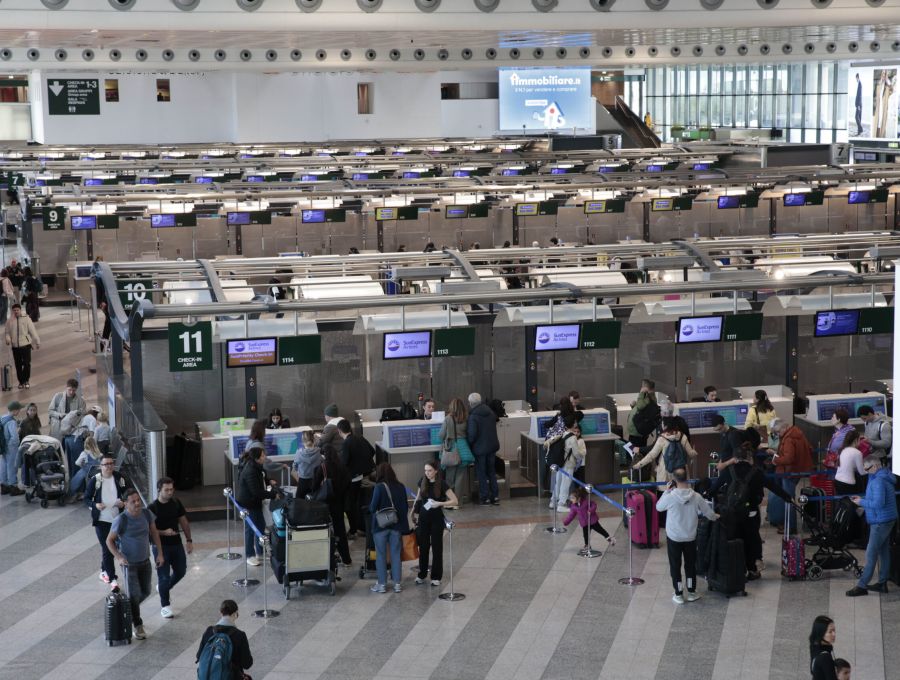 Pasqua in negativo: il turismo italiano soffre la guerra in Medio Oriente