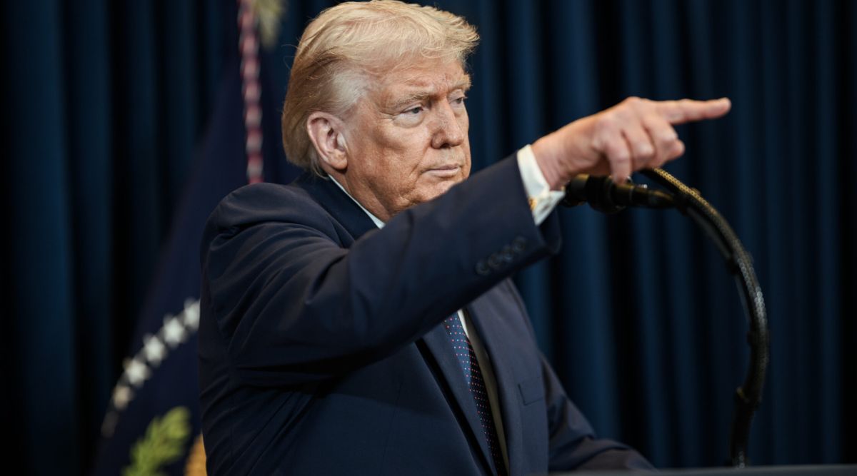 Iran, al via il blocco dello Stretto di Hormuz deciso da Trump