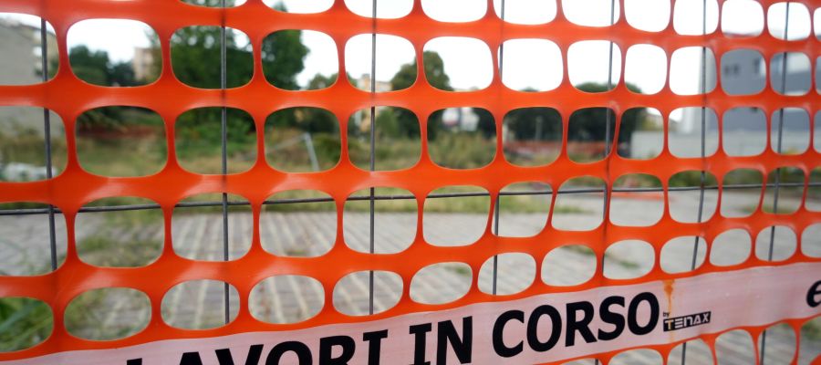 Il clima cambia i conti dei cantieri italiani tra caldo estremo e alluvioni