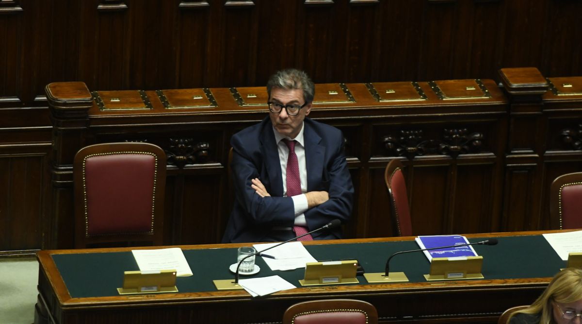 Ex Ilva, Campi Flegrei e Codice della strada, cosa ha approvato il Consiglio dei ministri