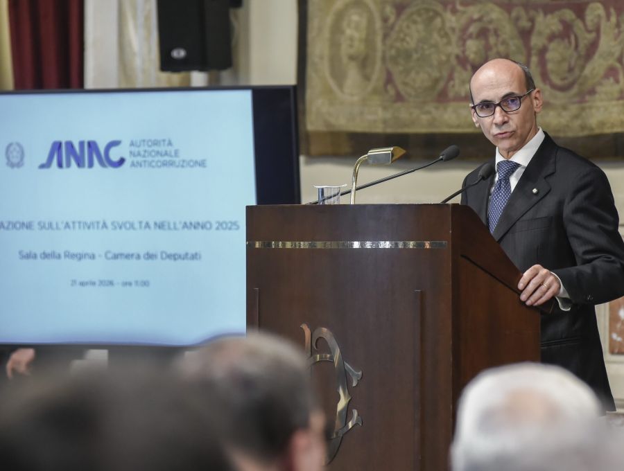 Appalti pubblici, infrastrutture e corruzione. Bilancio di un’Italia che costruisce poco e sorveglia meno