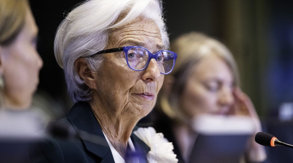 BCE, Lagarde lancia l’allarme sulla crescita e mette in guardia sull’AI