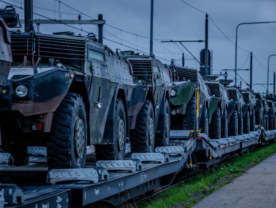 Mobilità militare, l’UE lavora per una Schengen 2.0