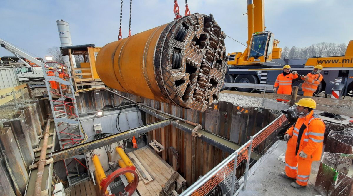 Le tensioni in Medio Oriente crescono, i prezzi dei materiali ancora di più